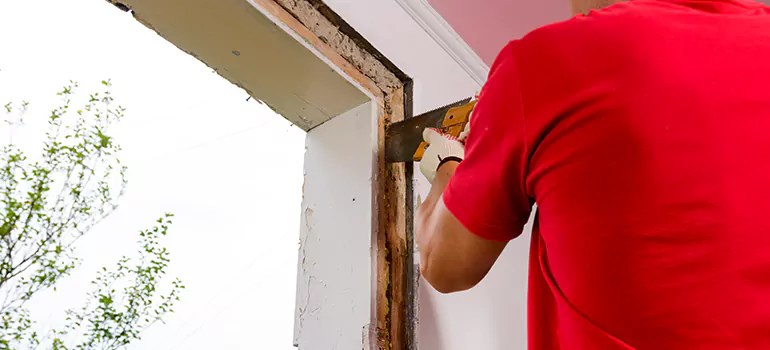 Residential Accordion Door Repair in Oakland Park, FL