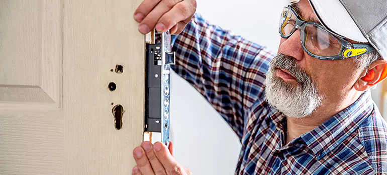 Exterior Door Handle Replacement in Oakland Park, FL