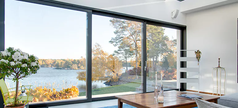 Custom Residential Window Tinting in Oakland Park, FL